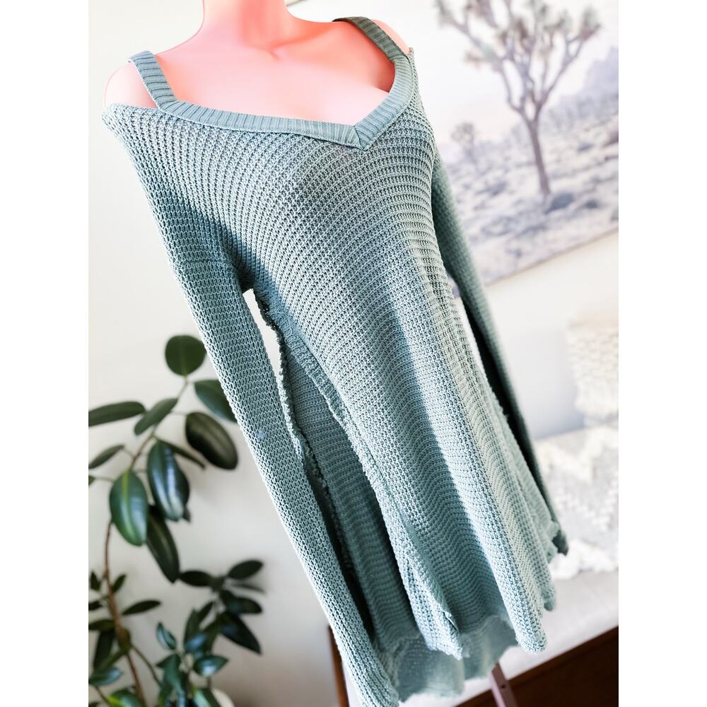 Still Meadows & Sea Glass Skies cold shoulder textural knit long tunic sweater - Picture 4 of 6